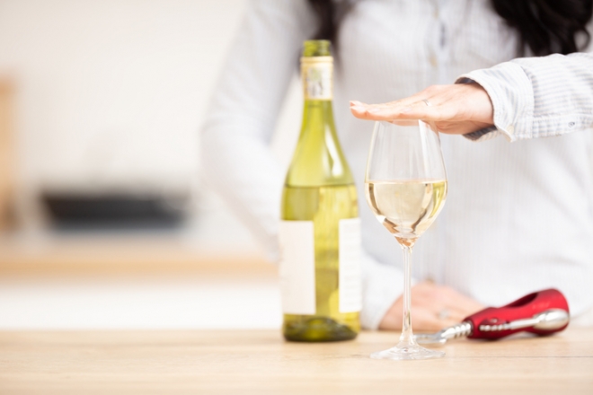 Káros mértékű alkoholfogyasztás vagy mértékletes borfogyasztás?