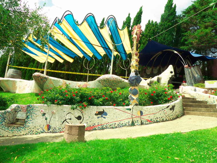 Waiheke: egy sziget a borok óceánjában Waiheke: egy sziget a borok óceánjában