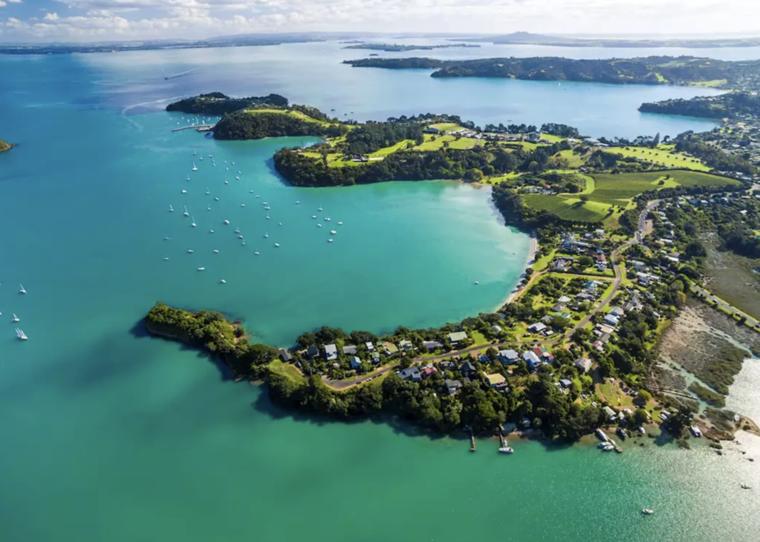 Waiheke: egy sziget a borok óceánjában