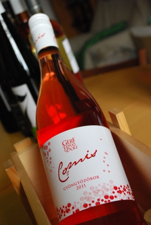 Comis Gyöngyözőbor - rosé
