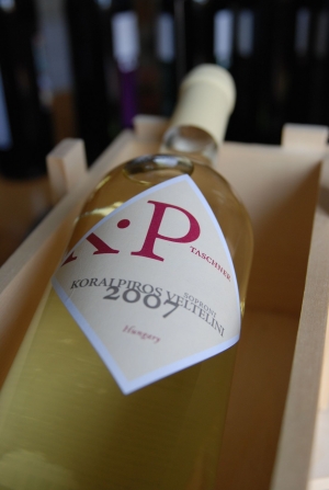 Korai Piros Veltelini