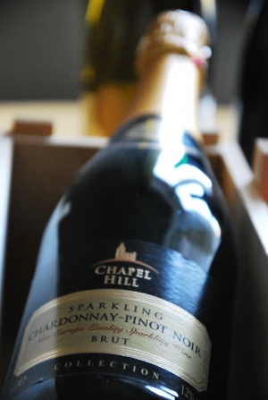 Chapel Hill Sparkling Chardonnay-Pinot Noir Brut