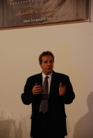 Megújult a Borpalota