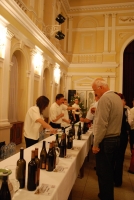 Bott Frigyes kóstoló Komáromban