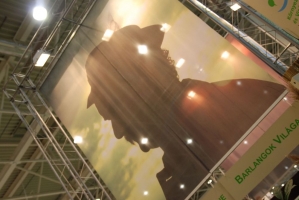 Utazás térben és időben