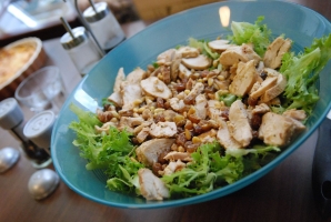 Esti csemegézés a nagyokból