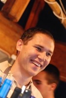 És elárasztá a tömeg...