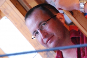 És elárasztá a tömeg...