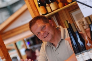 És a tömeg nem csökken... (folytatás a Budai várból)