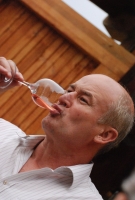 És a tömeg nem csökken... (folytatás a Budai várból)