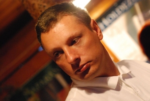 És a tömeg nem csökken... (folytatás a Budai várból)