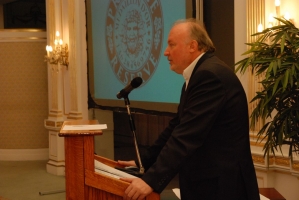 60 bort jutalmaztak idén