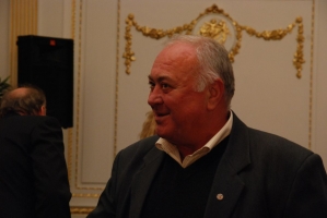 60 bort jutalmaztak idén