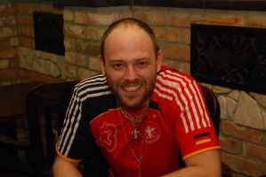 Szőlőfürt lufiból