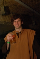 Szőlőfürt lufiból