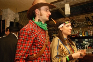 Szőlőfürt lufiból