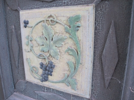 Györköny szőlősorai közt