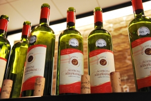 Amiből a pohár készül