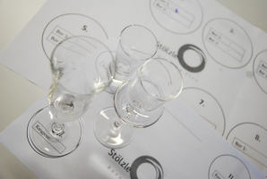 Amiből a pohár készül