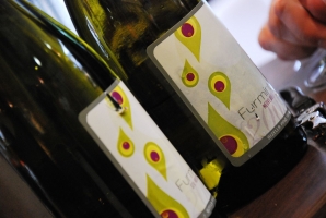 Gizella és Németh János a Vinoport Borbárban