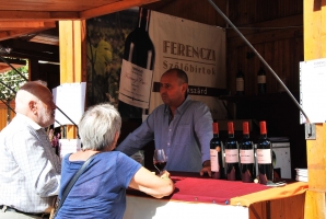 Budavári borozgatás