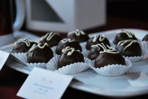 Csokoládék töménytelen mennyiségben