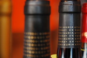 Etyeki Kúria - Hagymási Bor-premier a Vinoport Borbárban