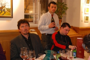 Sajtok násza a Pinot Noir-ral és elegáns vörösborainkkal