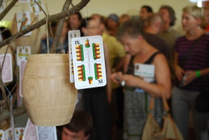 Művészi hordók a Vylyannál