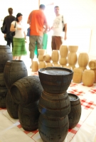 Művészi hordók a Vylyannál