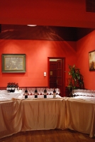 Závada Pál felolvasóestje Vylyan borokkal