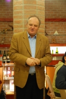 Fél évesek vagyunk