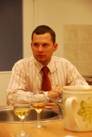 Fél évesek vagyunk