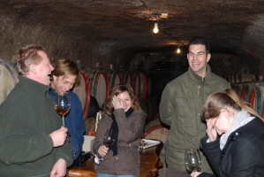 Fél évesek vagyunk