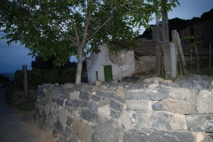 Fél évesek vagyunk