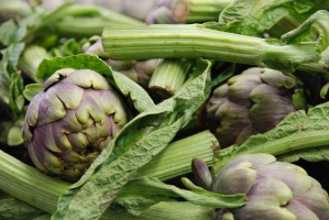 Fél évesek vagyunk