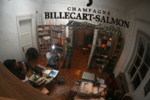 Fél évesek vagyunk