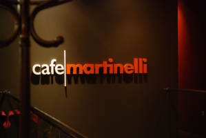 A Cafe Martinelli megnyitóján