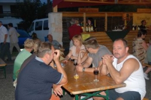 Vasárnap este a második Csopaki Borfaluban