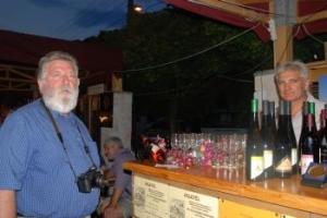 Vasárnap este a második Csopaki Borfaluban