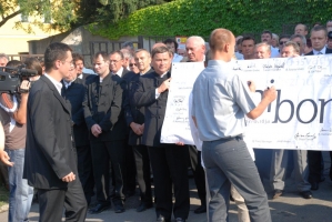 Gál Tibor emlékszobrot avattak