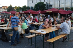 Borfalu ötödszörre Budapesten