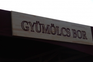 Borfalu ötödszörre Budapesten