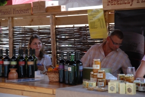 Borfalu ötödszörre Budapesten