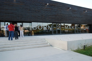 Egy éjszaka alatt a távoli világ körül