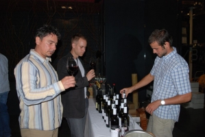 Egy éjszaka alatt a távoli világ körül